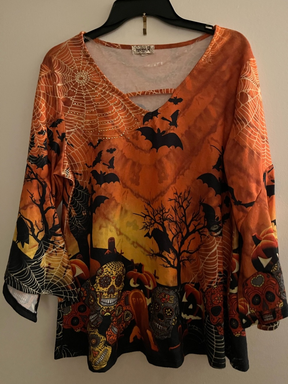 Halloween Orange V-Neck  3/4 Long Sleeve Tunic with Skull & Bat Print Women’s XL